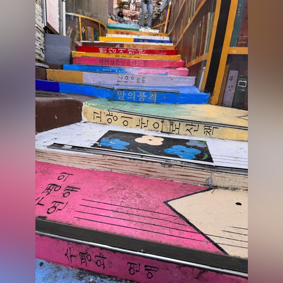 Meet your Posher: Roe - Picture 4 of 16